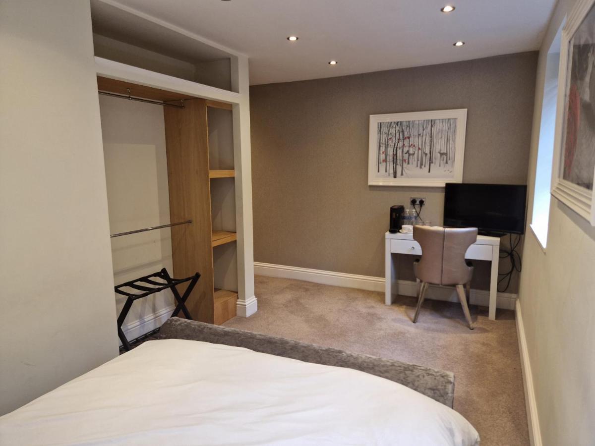 The George Wright Boutique Hotel, Bar & Restaurant Rotherham Esterno foto