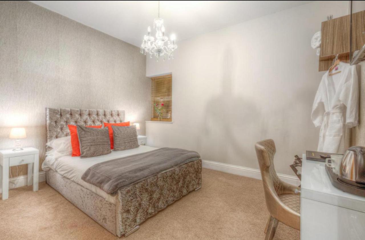 The George Wright Boutique Hotel, Bar & Restaurant Rotherham Esterno foto