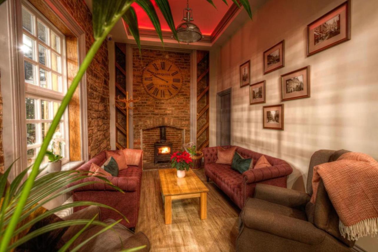 The George Wright Boutique Hotel, Bar & Restaurant Rotherham Esterno foto