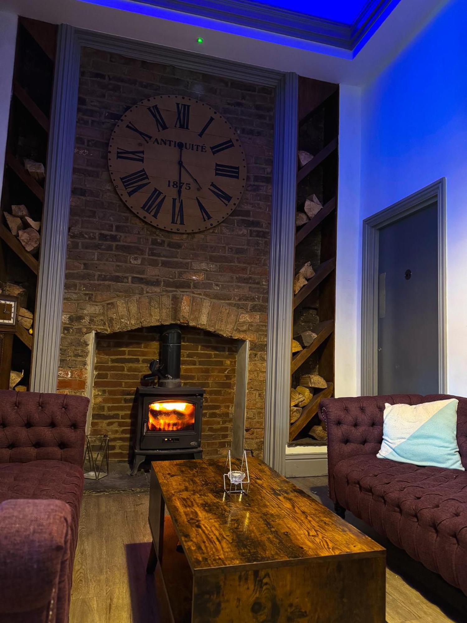 The George Wright Boutique Hotel, Bar & Restaurant Rotherham Esterno foto